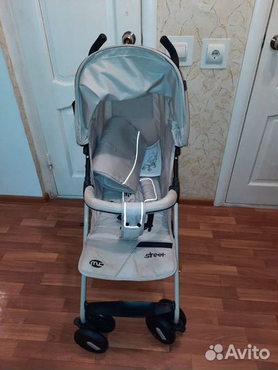 Продаётся прогулочная коляска