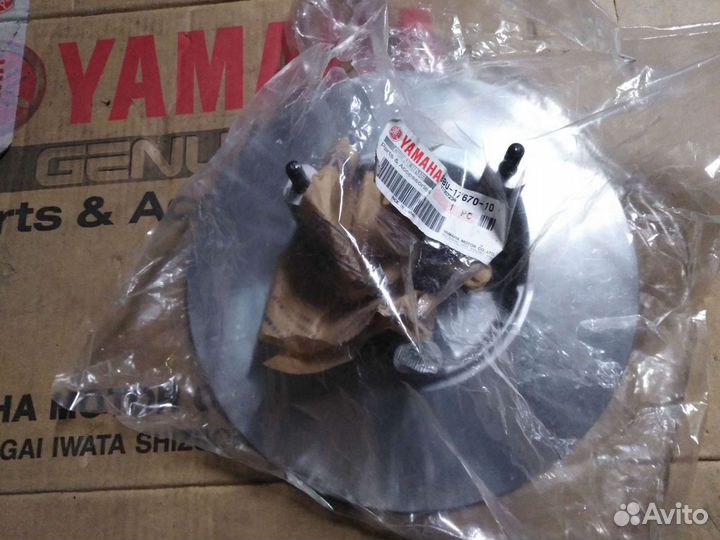 Новая оригинальная щека вариатора Yamaha Nytro