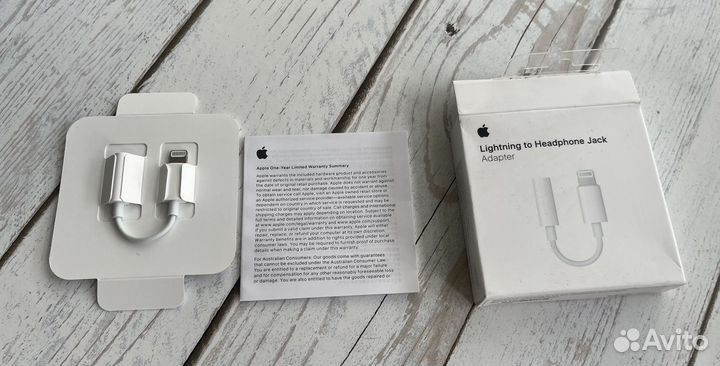Адаптер Apple Lightning/выход 3,5 мм для наушников