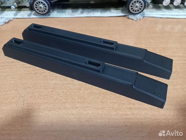 Teac X-2000m. Комплект крепких ног (2шт.)