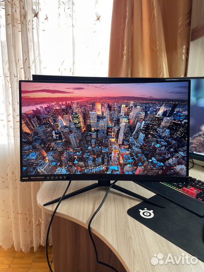 MSI Optix MAG271C 144 гц игровой монитор