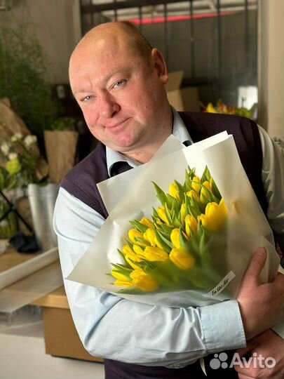 Образованный помощник. Англо (франко) говорящий