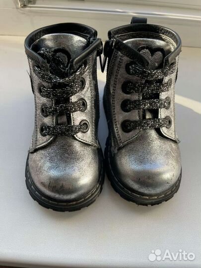 Ботинки для девочки