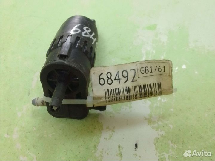 Моторчик омывателя лобового стекла Audi A3 8P хетч