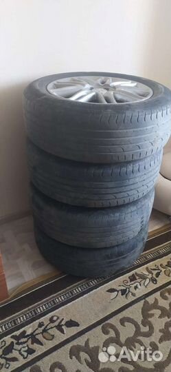 Continental ContiPremiumContact 2 215/60 R17