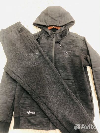 Спортивный костюм