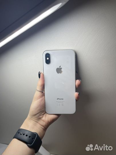 iPhone X, 256 ГБ
