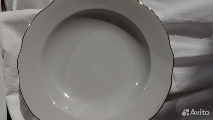 Тарелки глубокие с золотой каёмкой Дулёво 6 шт