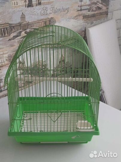 Клетка для попугая, не большая