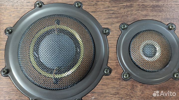 Diatone DS-2000Z (Шпон американский орех )