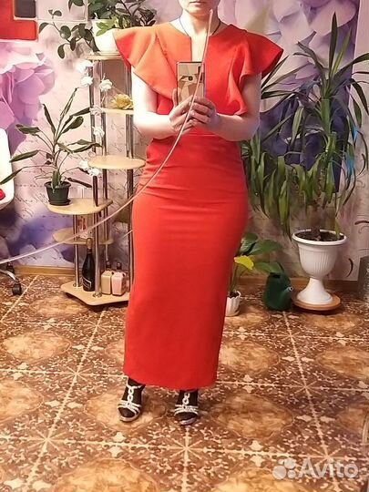 Платье вечернее 44 46