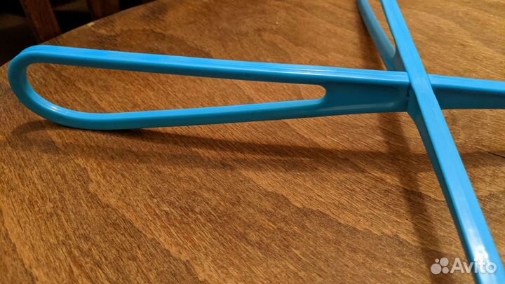 Простая подставка для ноутбука