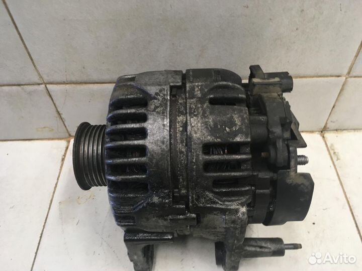 Генератор Golf V 2003-2009