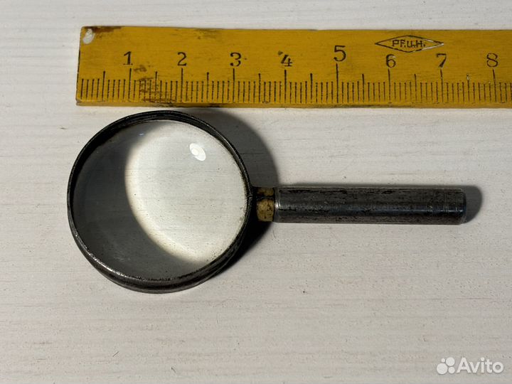 Лупа старинная карманная маленькая