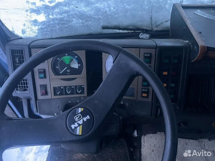 MAN F2000 в разборе