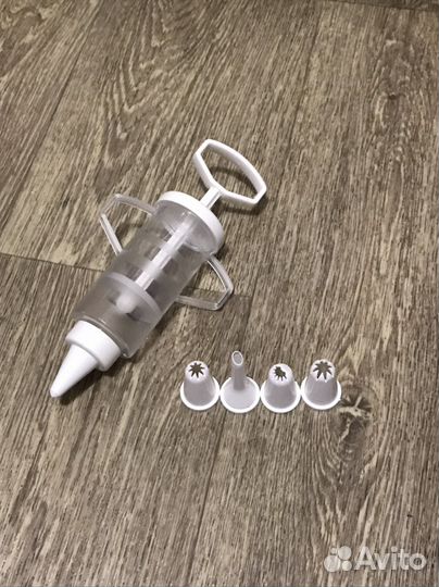 Шприц кондитерский 5 насадок