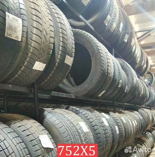 Michelin X-Ice North 4 255/45 R19 Q