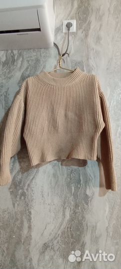 Свитер женский