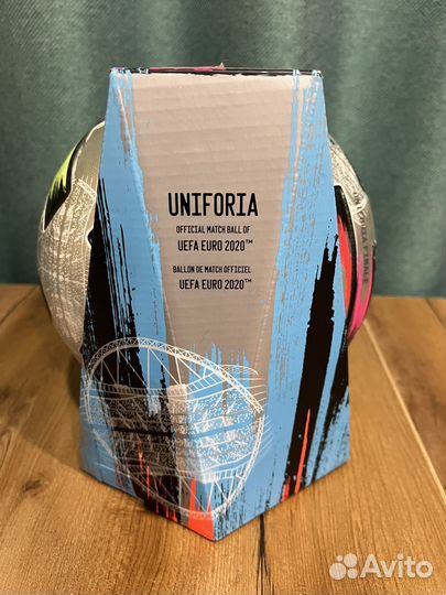 Мяч футбольный Adidas Uniforia Finale Pro