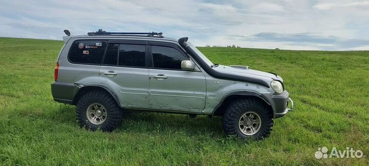 Hyundai Terracan 2.5 AT, 2002, 350 000 км