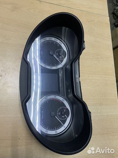 Приборная панель Skoda Octavia A7