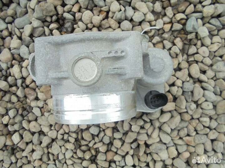 Дроссельная заслонка Volkswagen Touareg 7L6 BHK