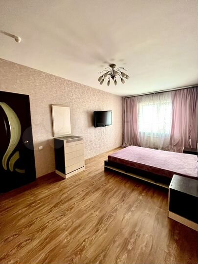 2-к. квартира, 70 м², 13/16 эт.