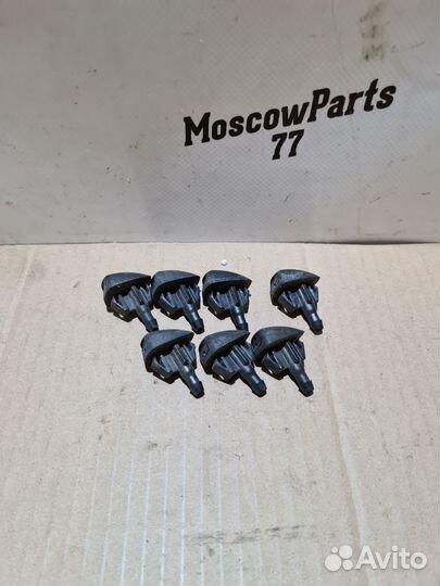 Форсунка омывателя Mazda 3 BK 6 GH CX-7 CX-9