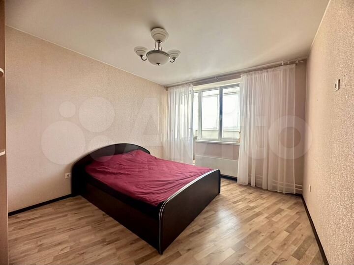 2-к. квартира, 70,2 м², 4/8 эт.