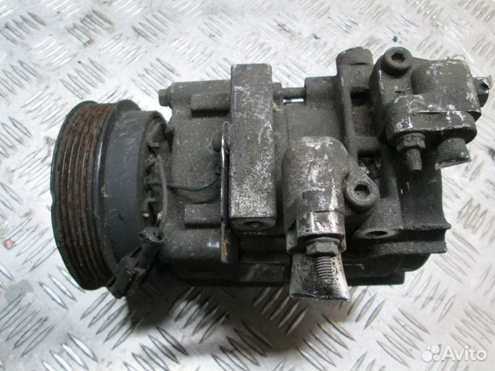 Компрессор кондиционера Хюндай Санта Фе 1 2.0 2.4