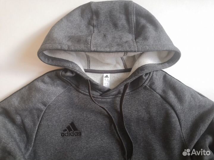 Adidas костюм спортивный р-р S новый, оригинал