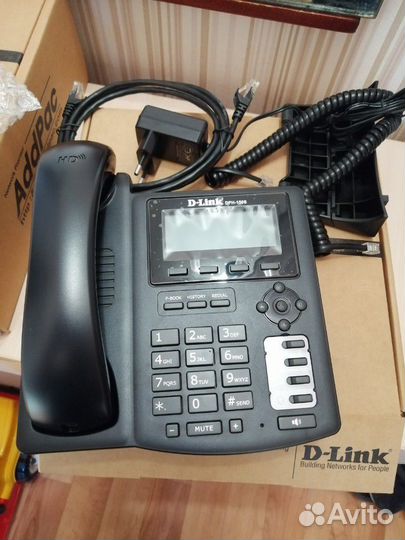 IP телефон D-Link DPH-150S/F4