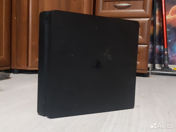 Sony PS4 slim 1tb