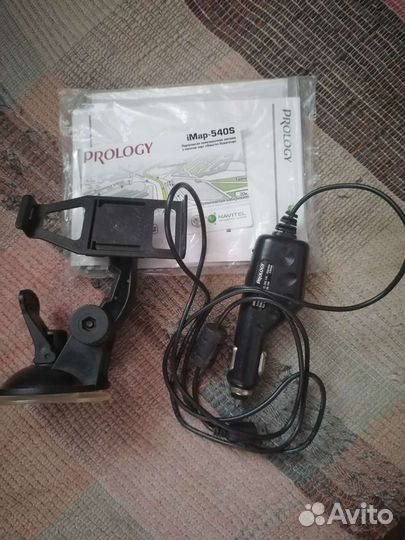 Зарядка и держатель для видеорегистратора