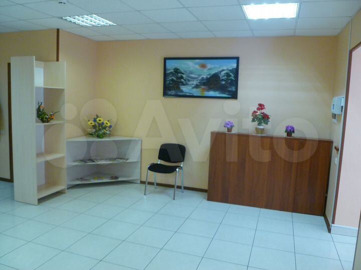 Продаётся нежилое помещение, 52 м²