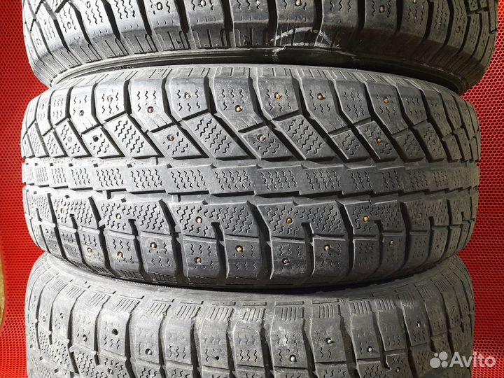 Brasa C900 225/65 R17