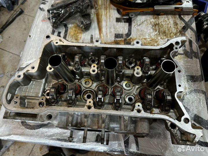 Головка блока цилиндров правая Lexus Rx4 Rx200T