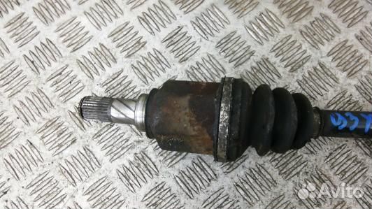Привод передний правый nissan note E11 (93X32N101)