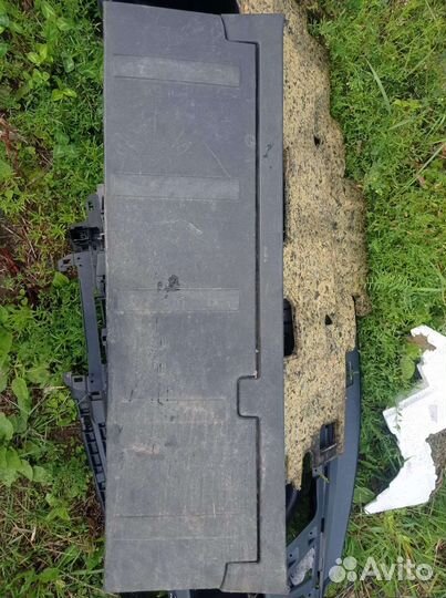 Mitsubishi outlander xl накладка откидного борта