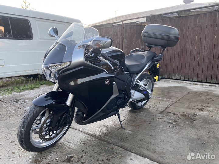 Honda VFR1200F