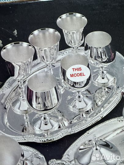 Рюмки с подносом