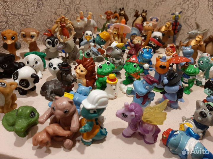 Киндер игрушки разные