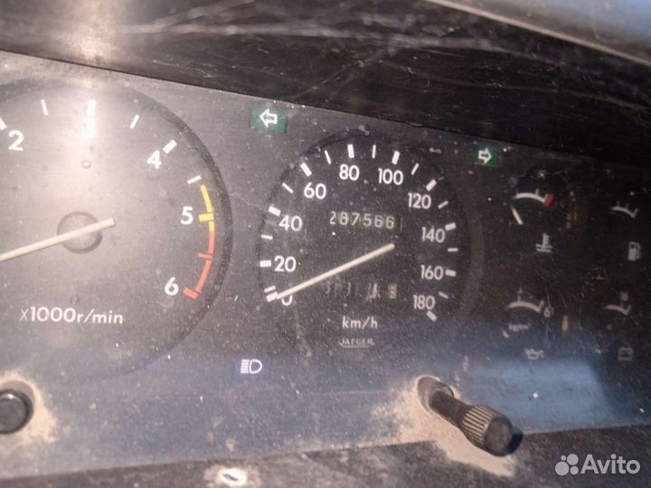 Nissan Patrol 2.8 МТ, 1990, 287 556 км