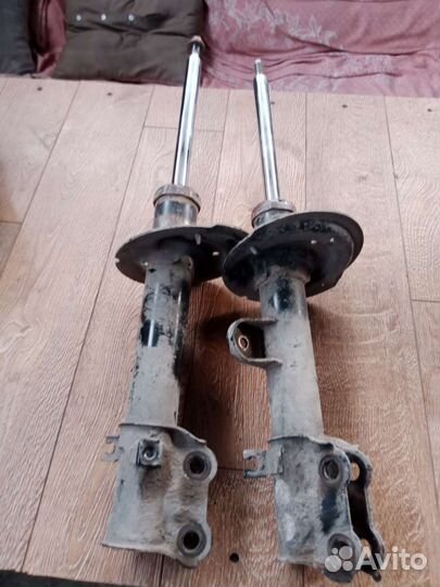 Стойки передние SsangYong Actyon