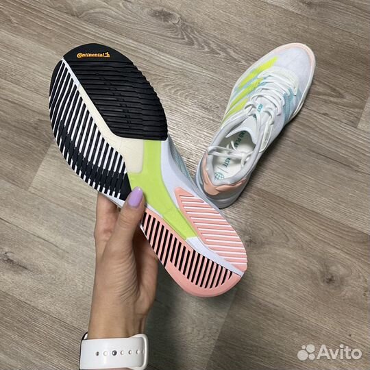 Кроссовки женские adidas adizero adios 6