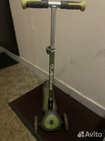 Самокат трехколесный globber