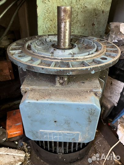 Электродвигатель