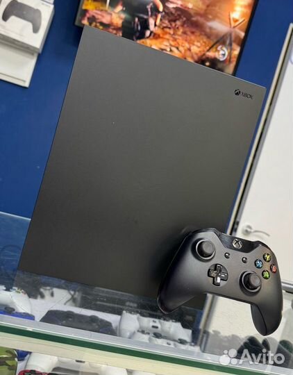 Xbox One X 1 TB. Гарантия