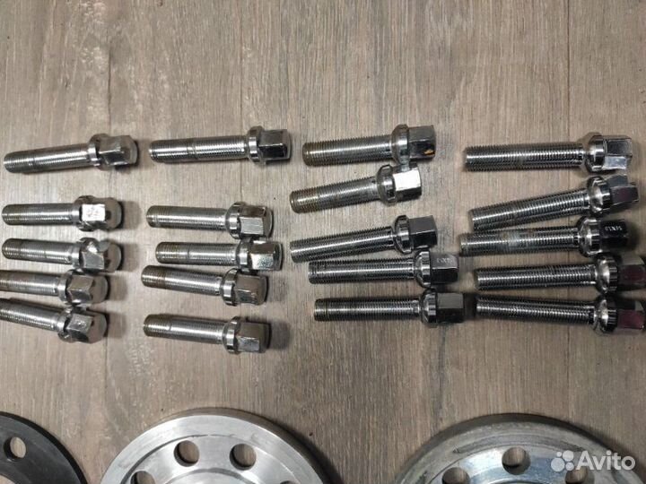 Проставка колеса Mercedes E 213