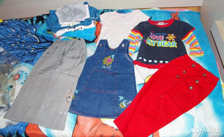 Кофты, джинсы, платья и много всего рост 105-120